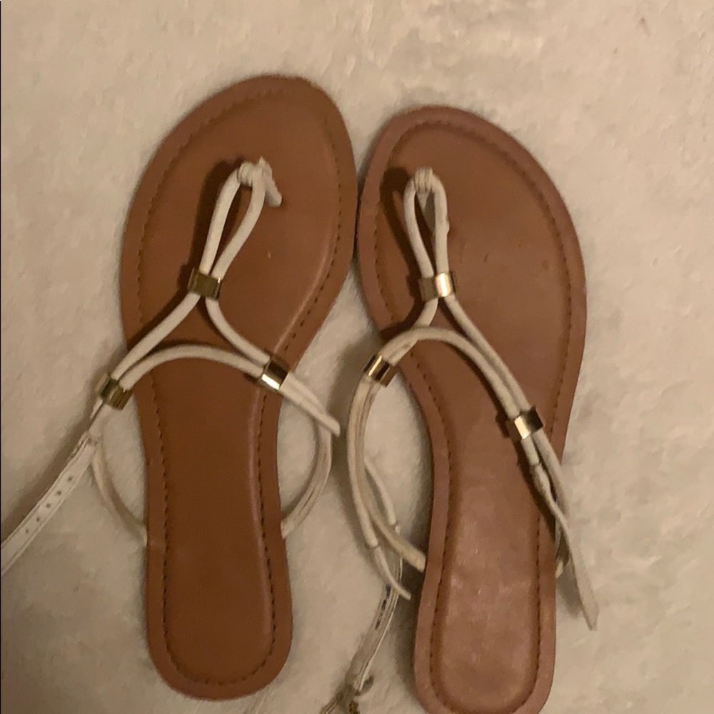 American Eagle Sandals